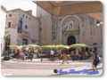 los artesanos de menorca se dan sita en el mercado de artesania de mahon