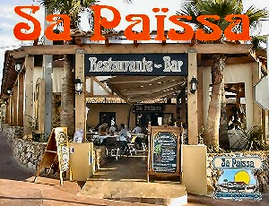 Apartamentos Sa Paissa, bar, restaurante, piscinas, situado en el punto mas emblematico de Calan Porter  